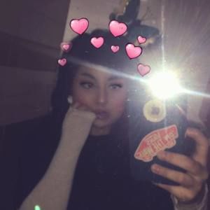 Meet your Posher, Kaitlynn